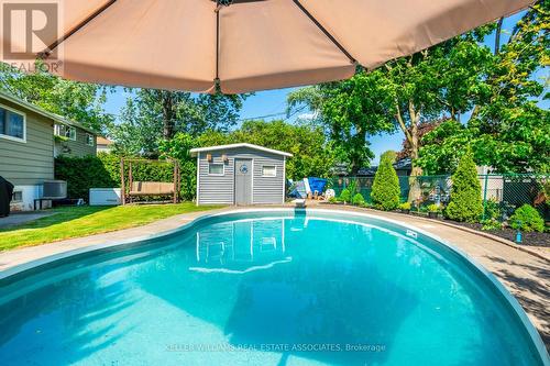 5290 Joel Avenue, Burlington, ON - Outdoor With In Ground Pool With Exterior