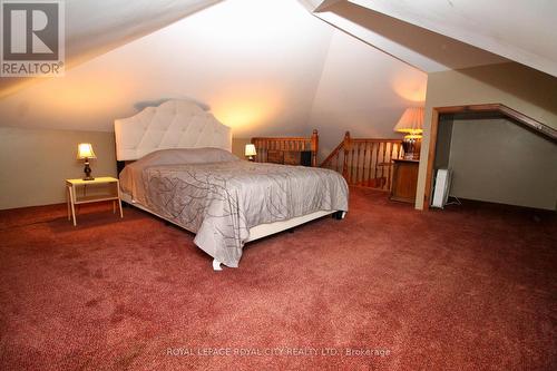 7011 Highway 6, Northern Bruce Peninsula, ON - Indoor Photo Showing Bedroom