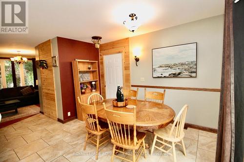 7011 Highway 6, Northern Bruce Peninsula, ON - Indoor Photo Showing Dining Room