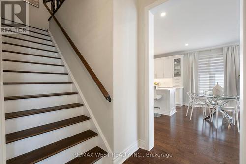 64 Weaver Terrace, New Tecumseth, ON - Indoor Photo Showing Other Room