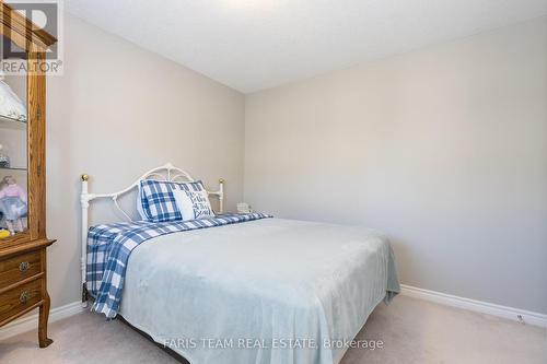 974 Wright Drive, Midland, ON - Indoor Photo Showing Bedroom