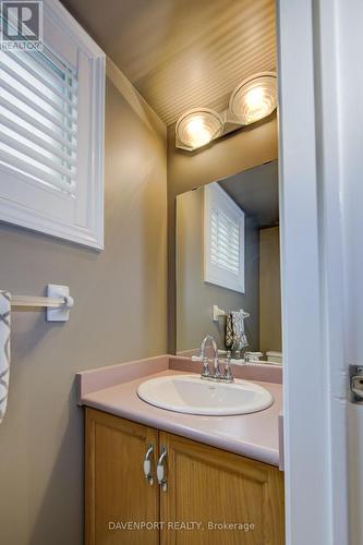 101 Elaine Drive, Orangeville, ON - Indoor Photo Showing Bathroom