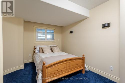 30 Montebello Terrace, New Tecumseth, ON - Indoor Photo Showing Bedroom