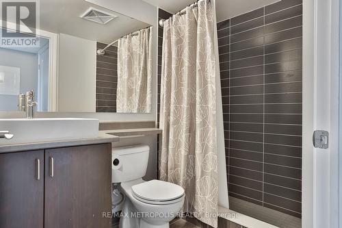 311 - 7730 Kipling Avenue, Vaughan, ON - Indoor Photo Showing Bathroom