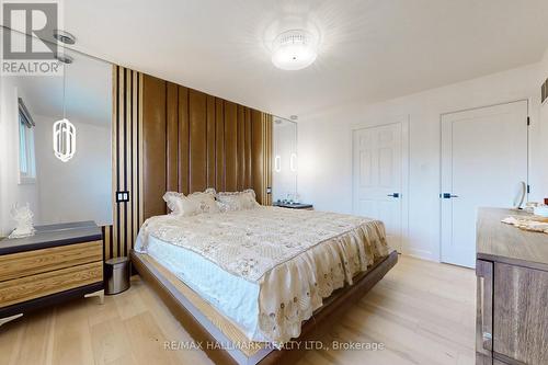 52 Alliston Road, Vaughan, ON - Indoor Photo Showing Bedroom