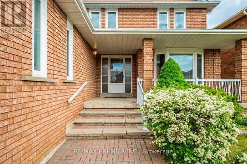 153 Father Ermanno Crescent, Vaughan, ON - Outdoor