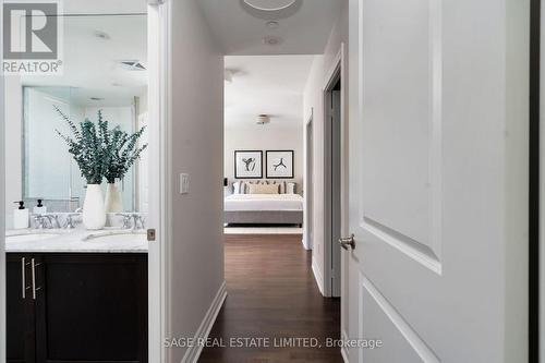 75 Sloping Sky Mews, Toronto, ON - Indoor Photo Showing Other Room