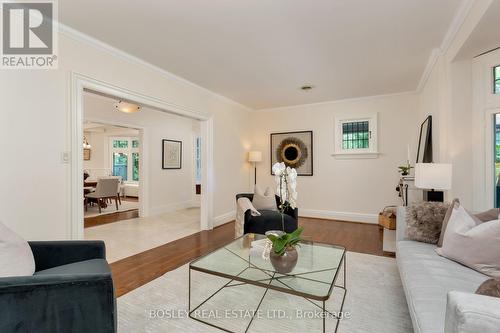 57 Castle Frank Road, Toronto, ON - Indoor Photo Showing Living Room