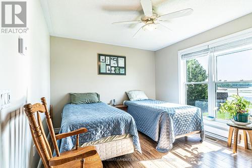 36 Riverside Drive, Kawartha Lakes, ON - Indoor Photo Showing Bedroom