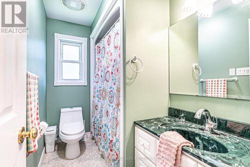 36 Riverside Drive, Kawartha Lakes, ON - Indoor Photo Showing Bathroom
