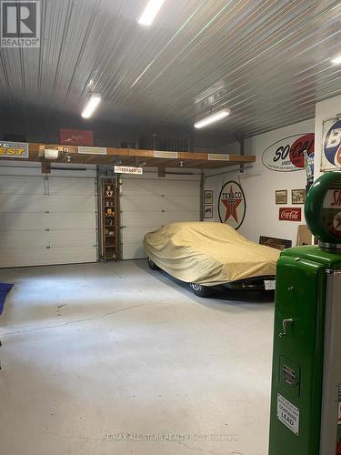930 Killarney Bay Road, Kawartha Lakes, ON - Indoor Photo Showing Garage