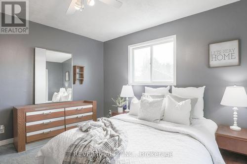 36 Birchcliff Avenue, Kawartha Lakes, ON - Indoor Photo Showing Bedroom