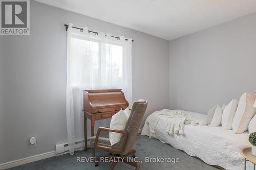 36 Birchcliff Avenue, Kawartha Lakes, ON - Indoor Photo Showing Bedroom