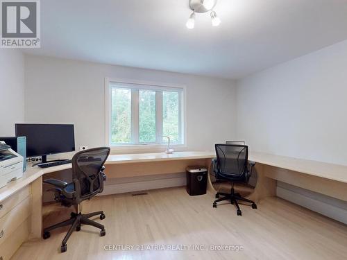 6 Willow Heights Court, Toronto, ON - Indoor Photo Showing Office