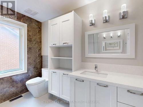 6 Willow Heights Court, Toronto, ON - Indoor Photo Showing Bathroom