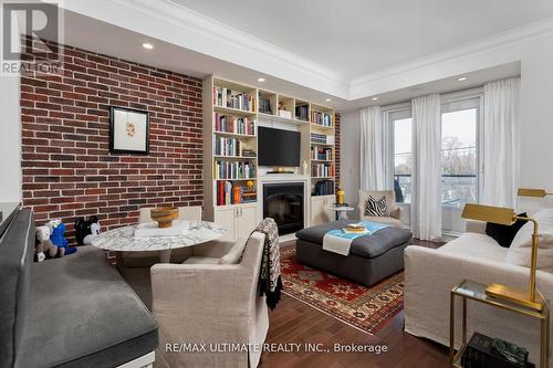 413 - 1717 Avenue Road, Toronto, ON - Indoor With Fireplace