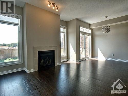 502 Stargazer Crescent, Ottawa, ON - Indoor Photo Showing Other Room