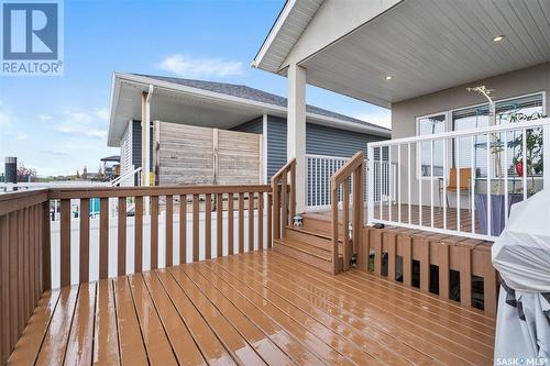 327 Arscott Crescent, Saskatoon, SK - Outdoor With Deck Patio Veranda With Exterior