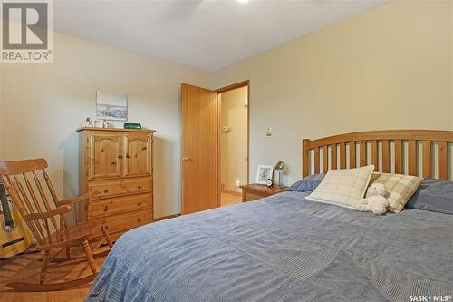 238 Postnikoff Crescent, Saskatoon, SK - Indoor Photo Showing Bedroom