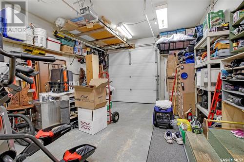 238 Postnikoff Crescent, Saskatoon, SK - Indoor Photo Showing Garage