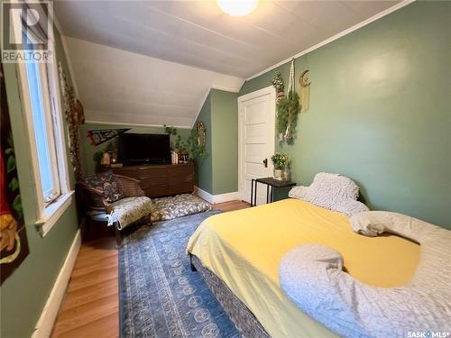 1327 Princess Street, Regina, SK - Indoor Photo Showing Bedroom