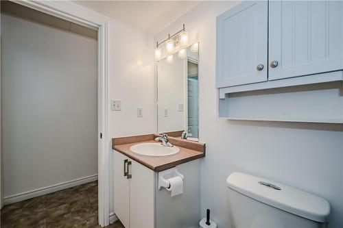 2035 Appleby Line|Unit #312, Burlington, ON - Indoor Photo Showing Bathroom