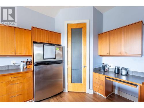 101 Falcon Point Way Unit# 3, Vernon, BC - Indoor Photo Showing Kitchen