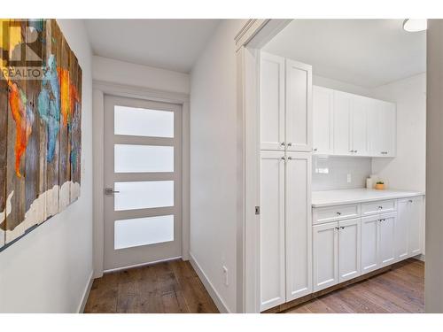 2740 Lakeview Road, West Kelowna, BC - Indoor Photo Showing Bedroom