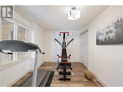 2740 Lakeview Road, West Kelowna, BC - Indoor Photo Showing Gym Room
