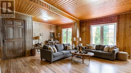 1 Kelly'S Lane, Torbay, NL - Indoor Photo Showing Living Room