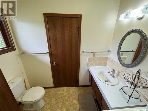 114 Morken Street, Sturgis, SK - Indoor Photo Showing Bathroom