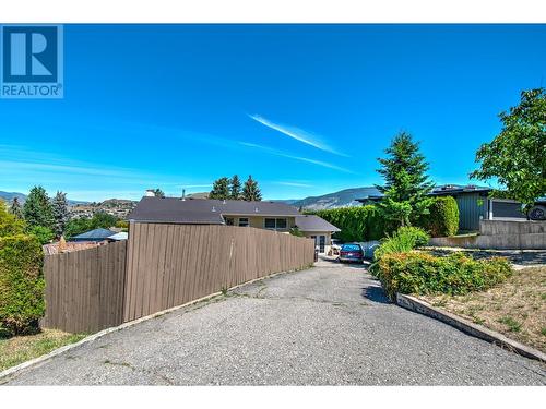 11429 Priest Valley Drive, Coldstream, BC - Outdoor