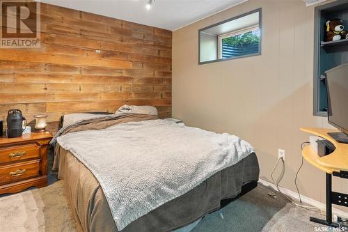 10 Connaught Place, Saskatoon, SK - Indoor Photo Showing Bedroom