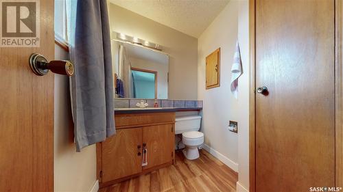 187 Merlin Crescent, Regina, SK - Indoor Photo Showing Bathroom