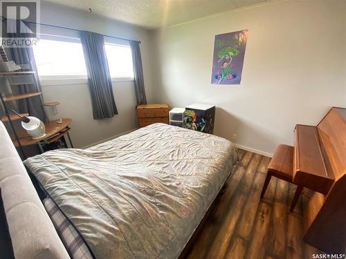 291 Fourth Avenue N, Yorkton, SK - Indoor Photo Showing Bedroom