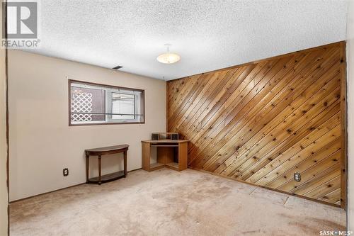 230 Whitecap Crescent, Saskatoon, SK - Indoor Photo Showing Other Room