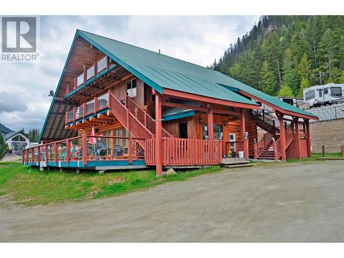 1681 Sugar Lake Road Unit# 67, Cherryville, BC - Outdoor