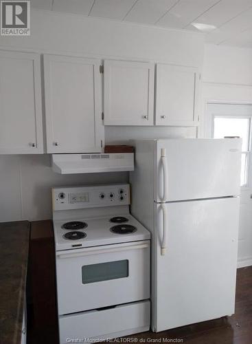 30-32 Patterson Street, Campbellton, NB - Indoor Photo Showing Kitchen