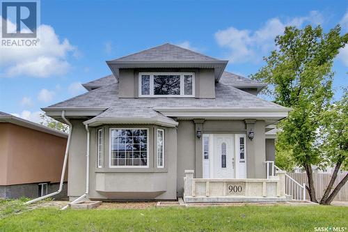 900 Mcdonald Street, Regina, SK - Outdoor