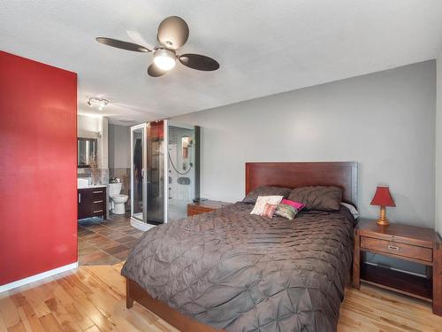 3554 Sage Drive, Kamloops, BC - Indoor Photo Showing Bedroom