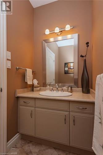 696 Anita Avenue, North Bay, ON - Indoor Photo Showing Bathroom