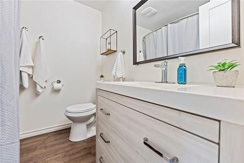 502 Grey Street|Unit #D, Brantford, ON - Indoor Photo Showing Bathroom