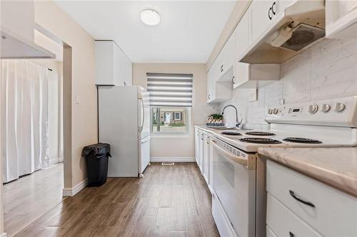 502 Grey Street|Unit #D, Brantford, ON - Indoor Photo Showing Kitchen