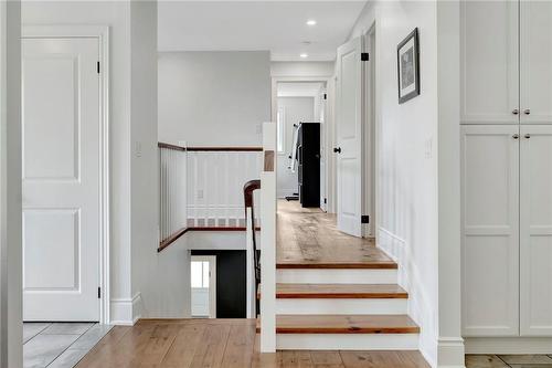 165 Hillcrest Avenue, Hamilton, ON - Indoor Photo Showing Other Room