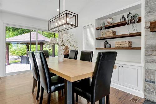 165 Hillcrest Avenue, Hamilton, ON - Indoor Photo Showing Dining Room