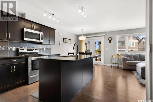 4546 Green Poplar Lane, Regina, SK - Indoor Photo Showing Kitchen With Upgraded Kitchen