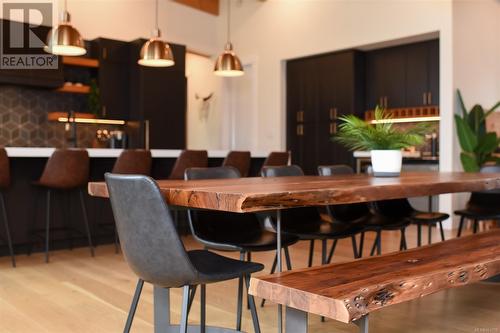 4359 Camco Rd, Courtenay, BC - Indoor Photo Showing Dining Room