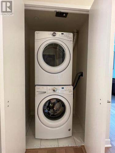 2209 - 3975 Grand Park Drive, Mississauga, ON - Indoor Photo Showing Laundry Room