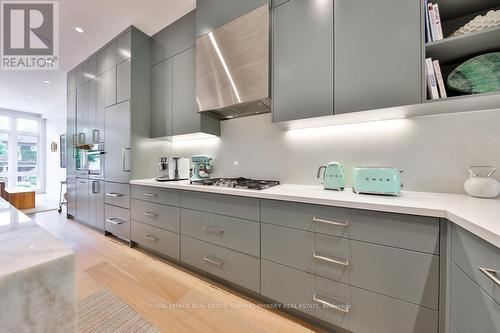 313 Rosewell Avenue, Toronto, ON - Indoor Photo Showing Kitchen With Upgraded Kitchen