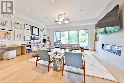 313 Rosewell Avenue, Toronto, ON - Indoor With Fireplace